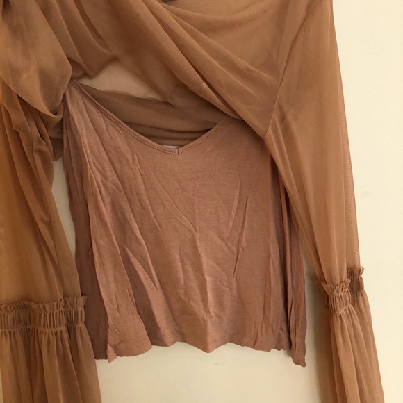 Brown blouse 🤎 - Picture 4 of 4